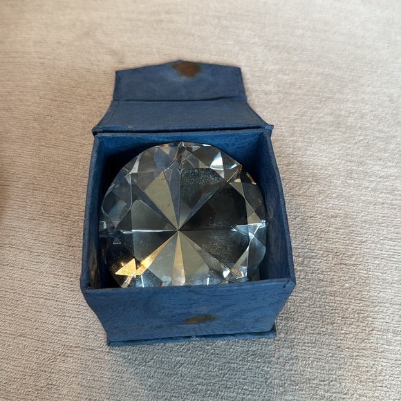 Crystal Diamond Paperweight - Picture 7 of 7